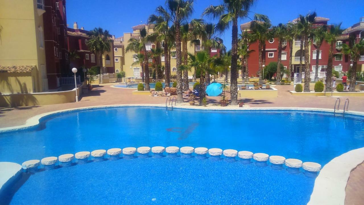 Beautiful 3 Bed, 2 Bath Modern Apartment Los Alcázares Exterior foto